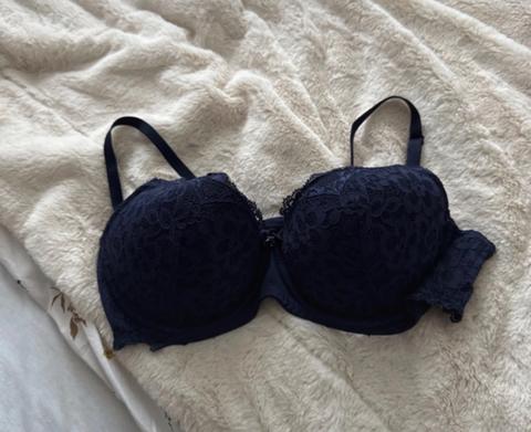 Hunkemöller BH von Hunkemöller 75C in Dunkelblau Size S