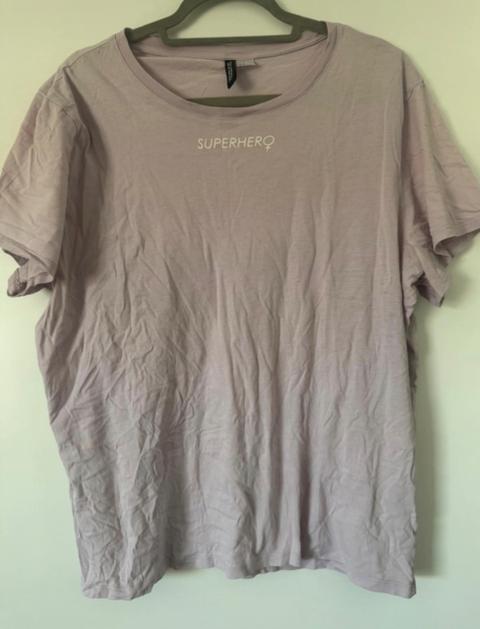 H&M T-Shirt Size XL