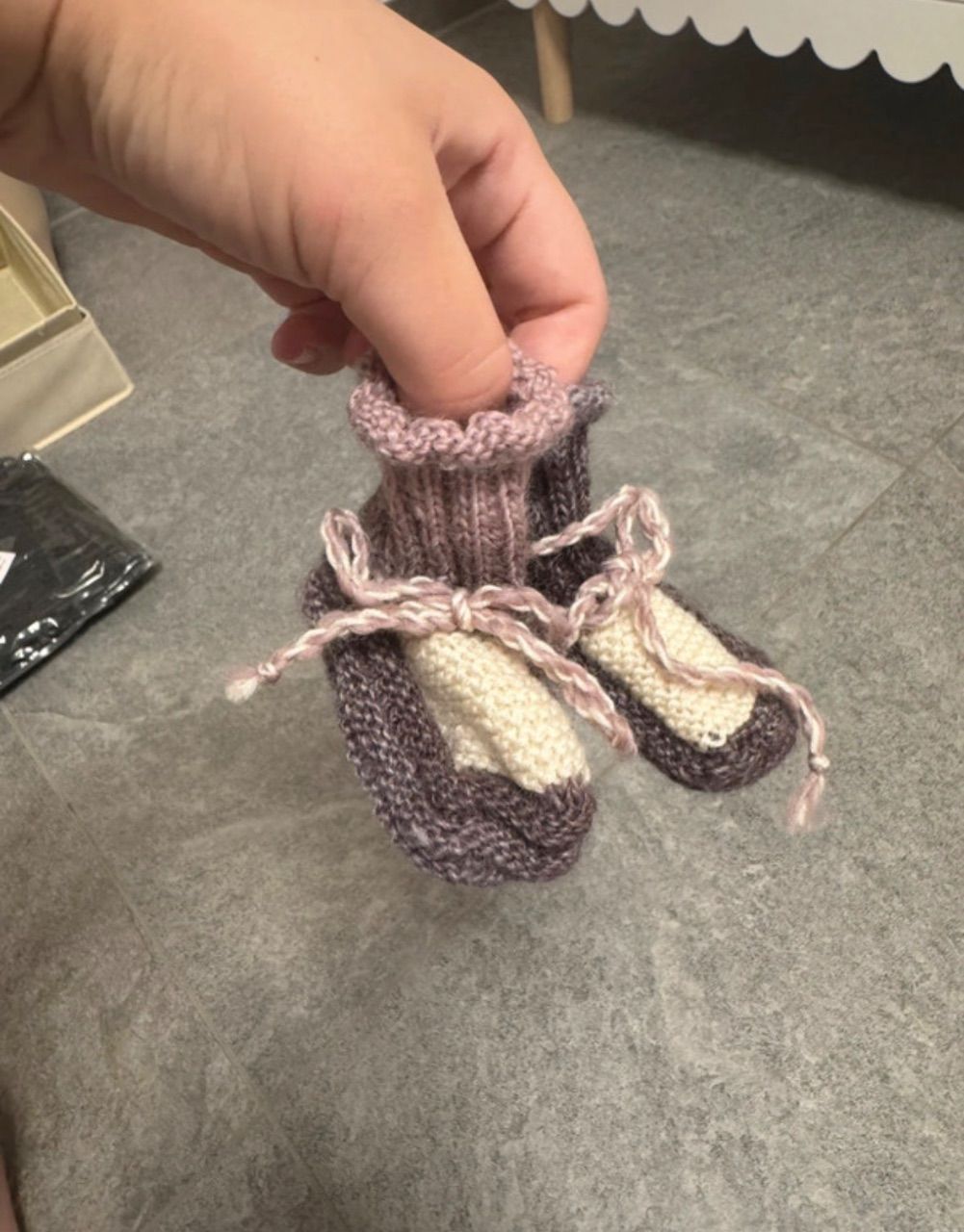 Handarbeit Babyschuhe gestrickt Size 17