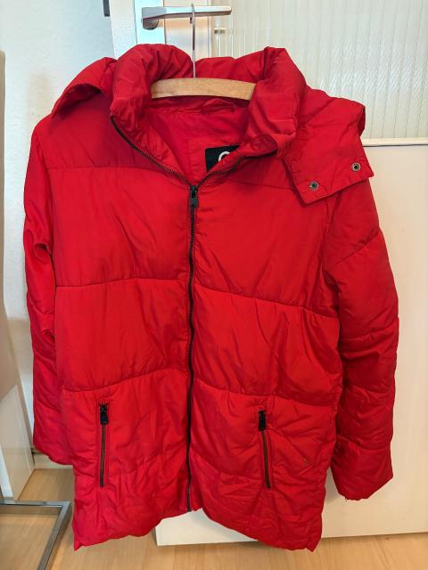 Cubus Cubus rote Steppjacke Winterjacke mit Kapuze Gr. XS Size XS
