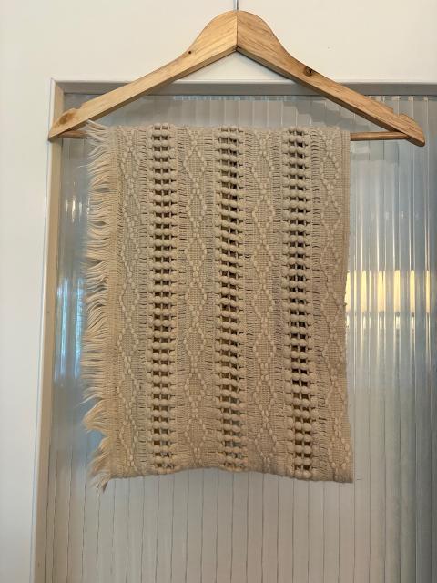 Ohne Marke Damen Rundschal Loop beige creme mit Fransen Strickmuster