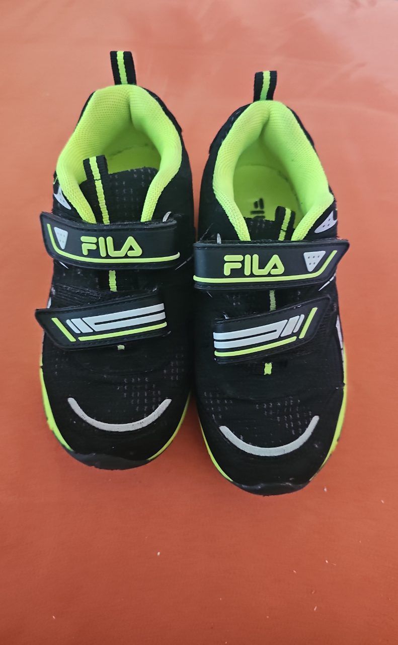 Fila Kinder Sneaker Size 28