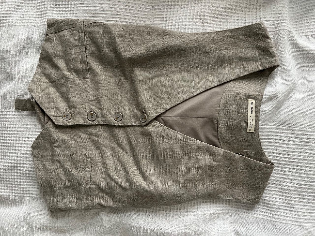 Pull and Bear Weste mit Bindegurt zum Taillieren Size XS