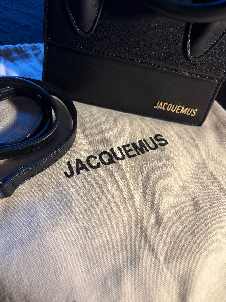 Schwarze Tasche