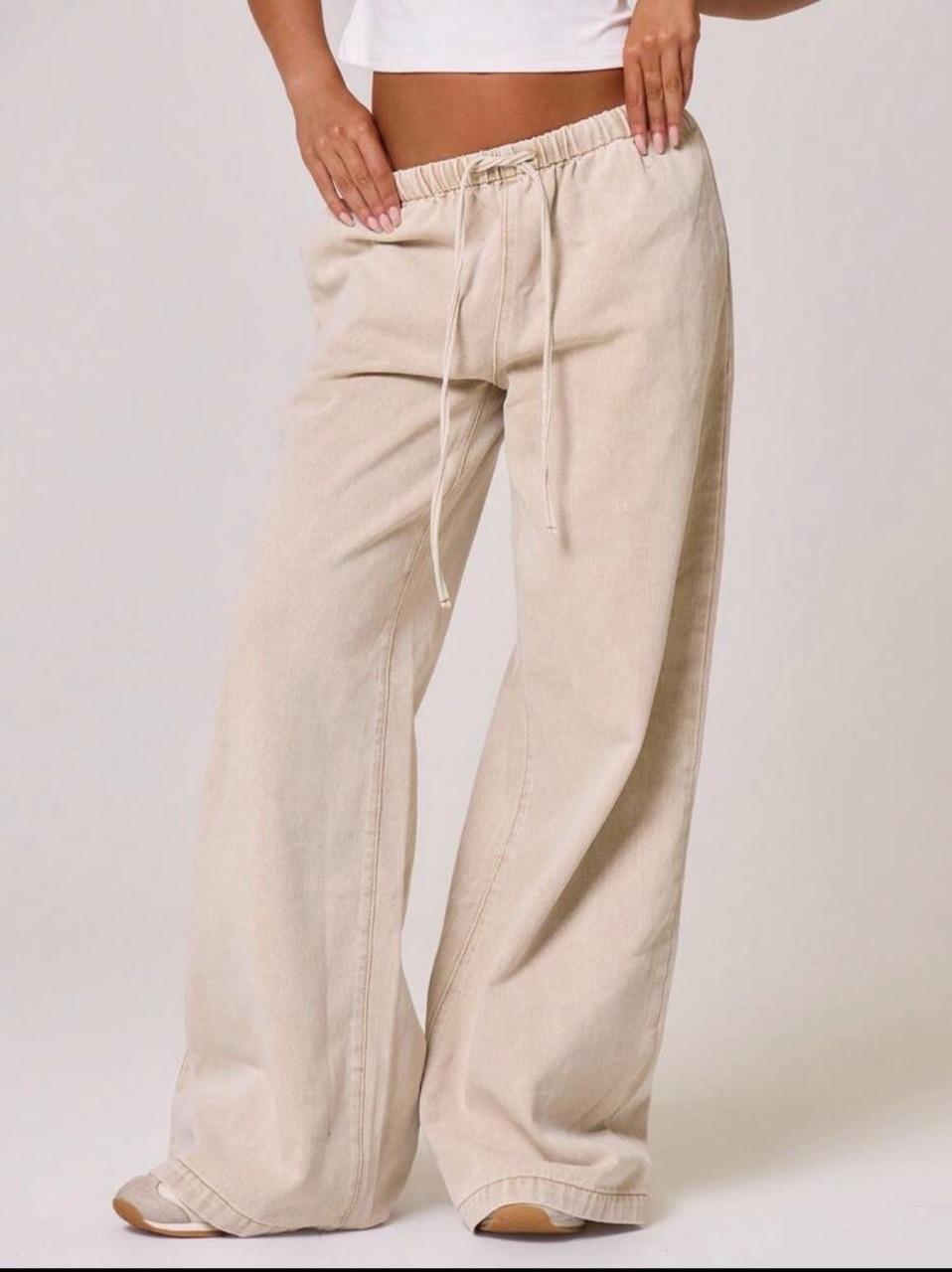 Beige,Weiße Hose