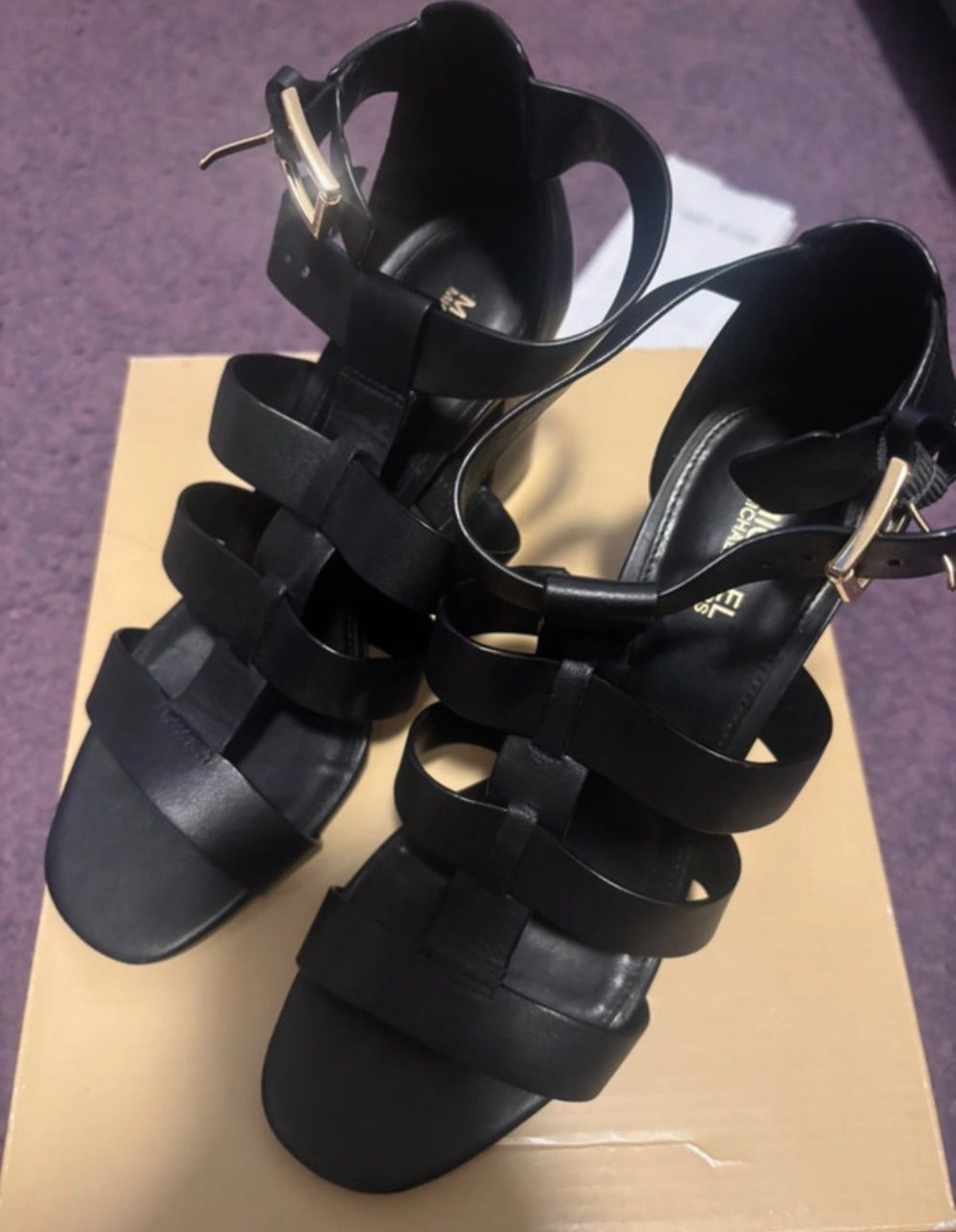 Michael kors  Michael Kors Dina Sandal Leder in schwarz  Size 38