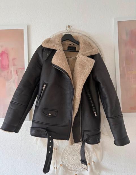 Stradivarius Biker Jacke mit fell Size S