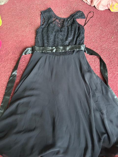 Amazon dunkelblaues Abendkleid Größe xs Size XS