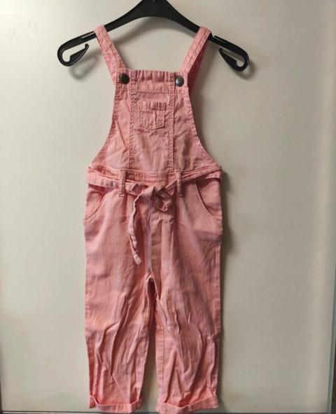 Topomini Hose Latzhose Neuwertig Size 86