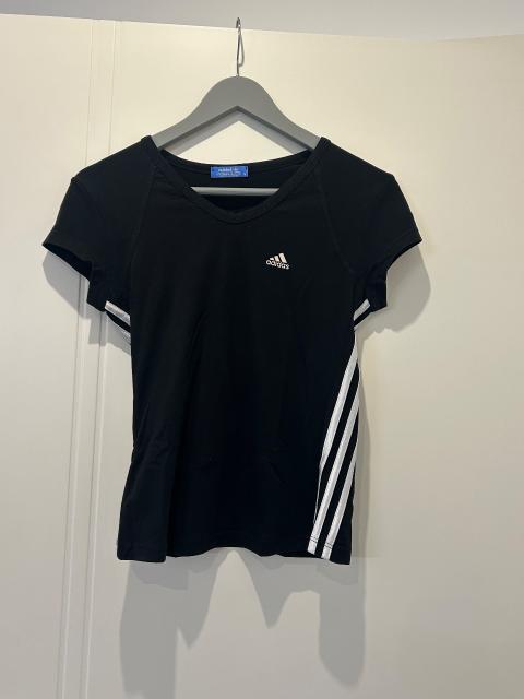 Adidas Adidas Sport TShirt Gr. S tailliert eng geschnitten schwarz Size S