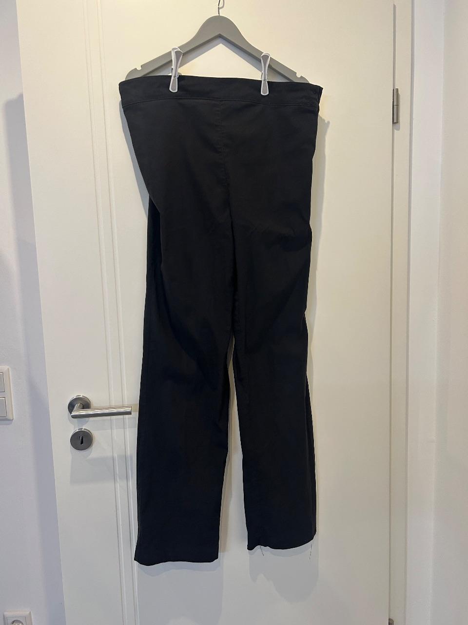 H&M Mama Umstandsmode Hose Gr. L schwarz