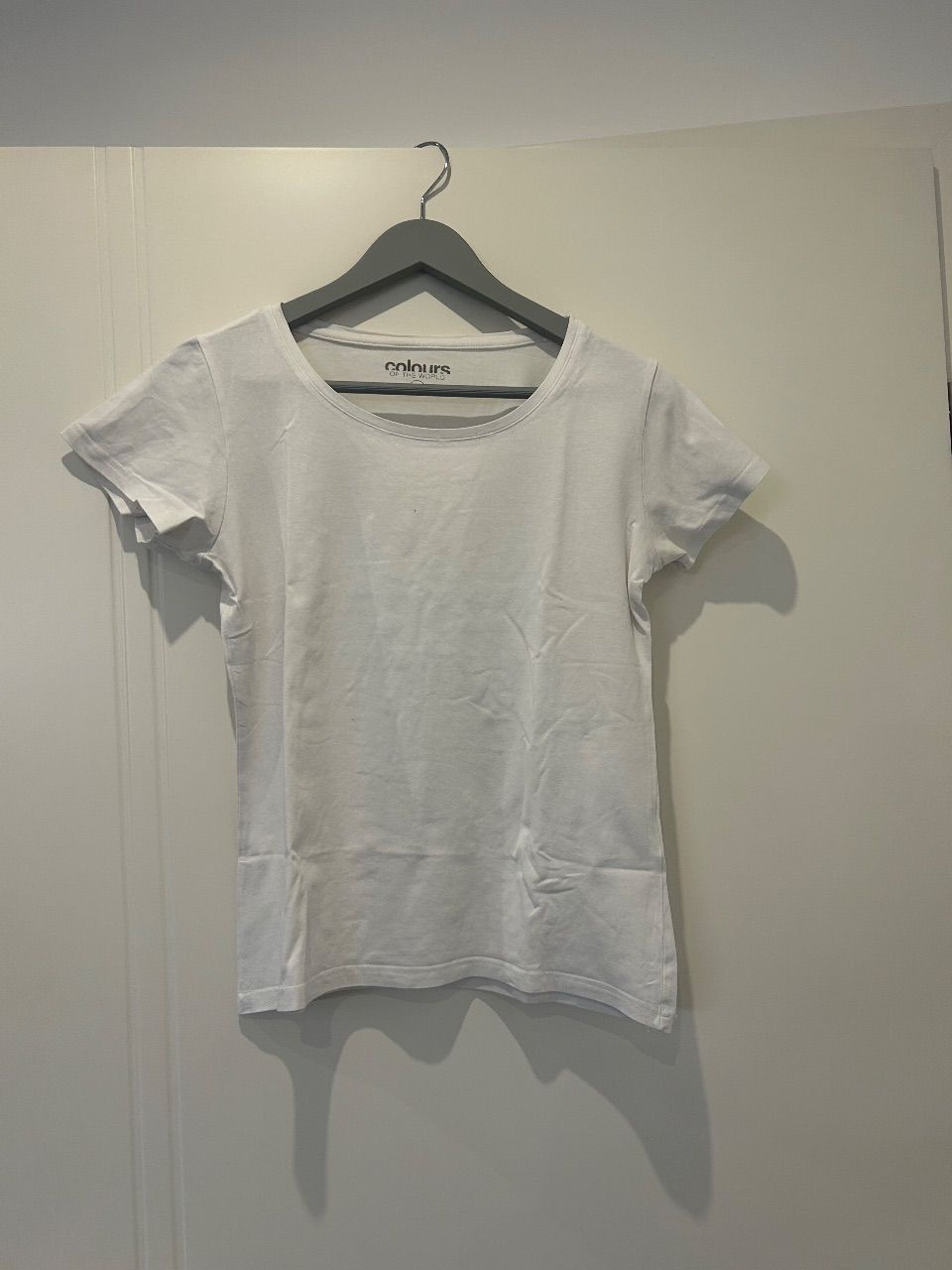 Colours  Weißes Tshirt Gr. S Size S