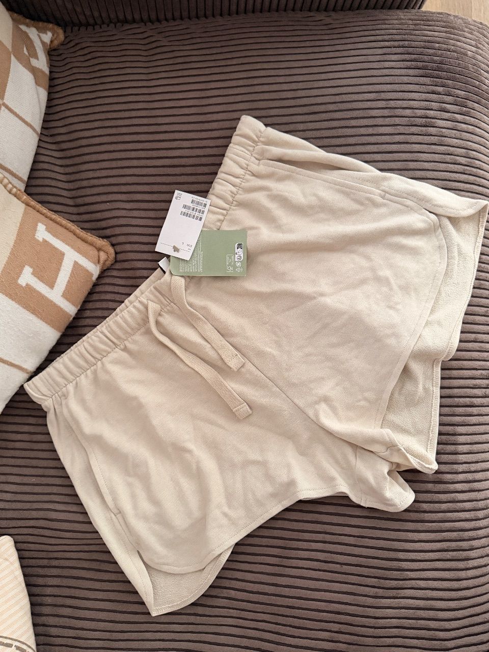 H&M Kurze lockere Hose L  Size L