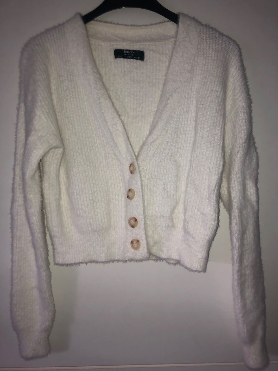 Bershka Cropped bauchfrei Cardigan Teddy Strickjacke flauschig  Size XS