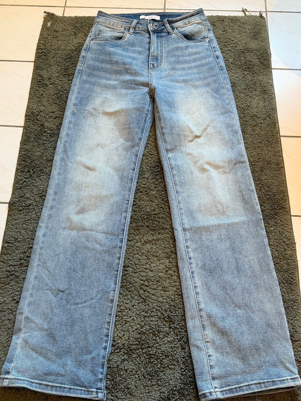 Jewelly Schöne Jeans mit weitem Bein  Size S