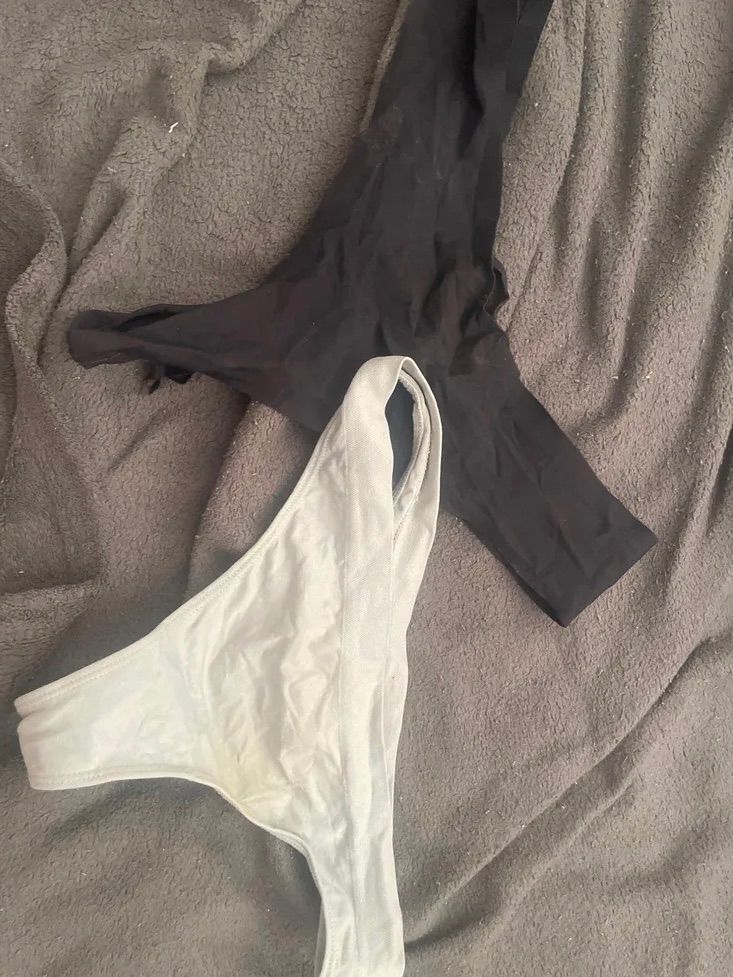 Tangas, Slips, BHs, Socken Size S