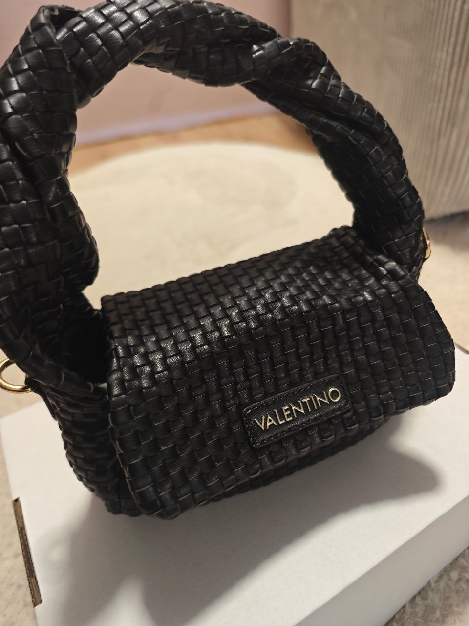 Valentino Valentino Hand bag