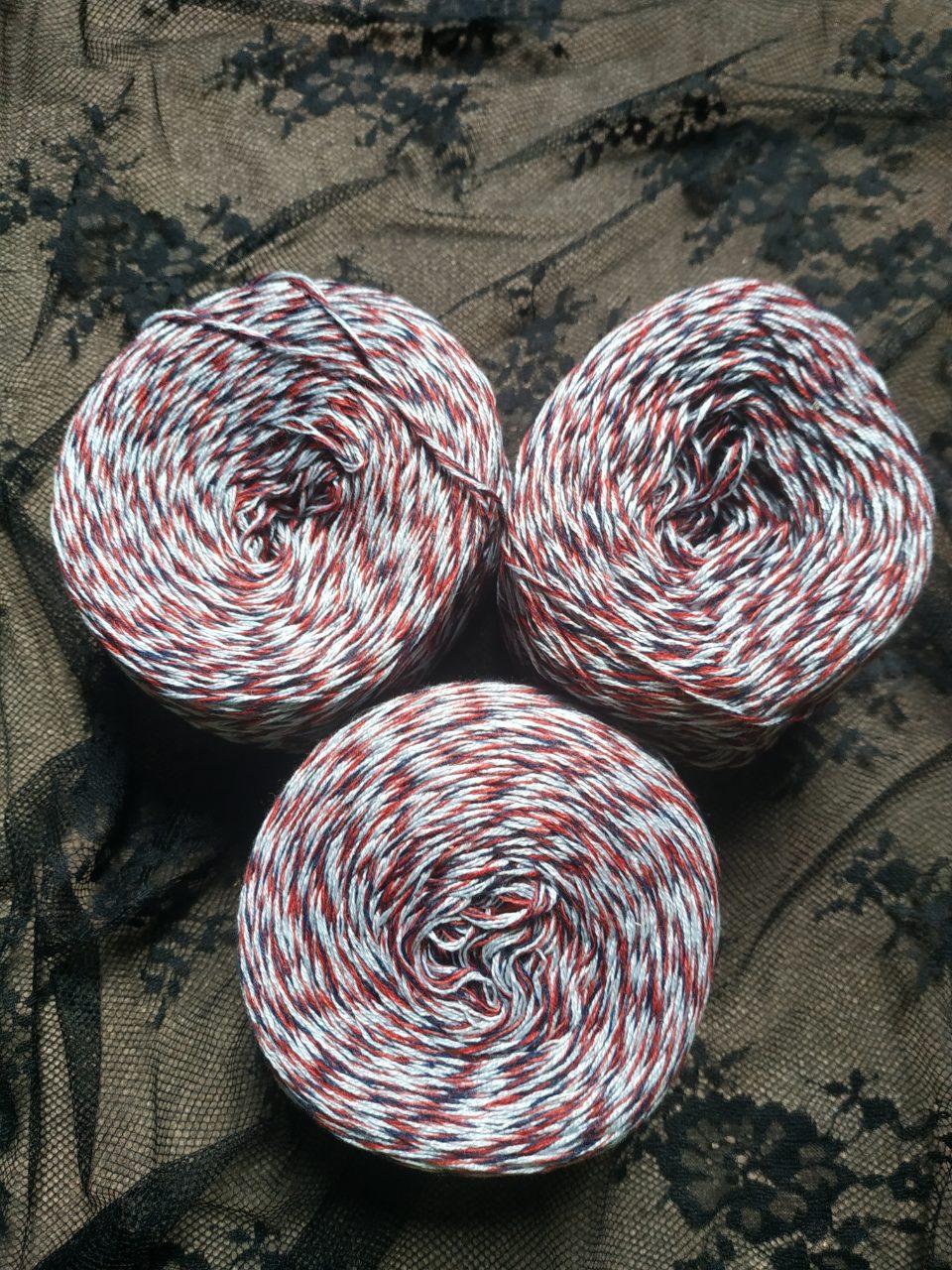 Vintage Wolle 475g stricken häkeln Rot Blau Hellblau