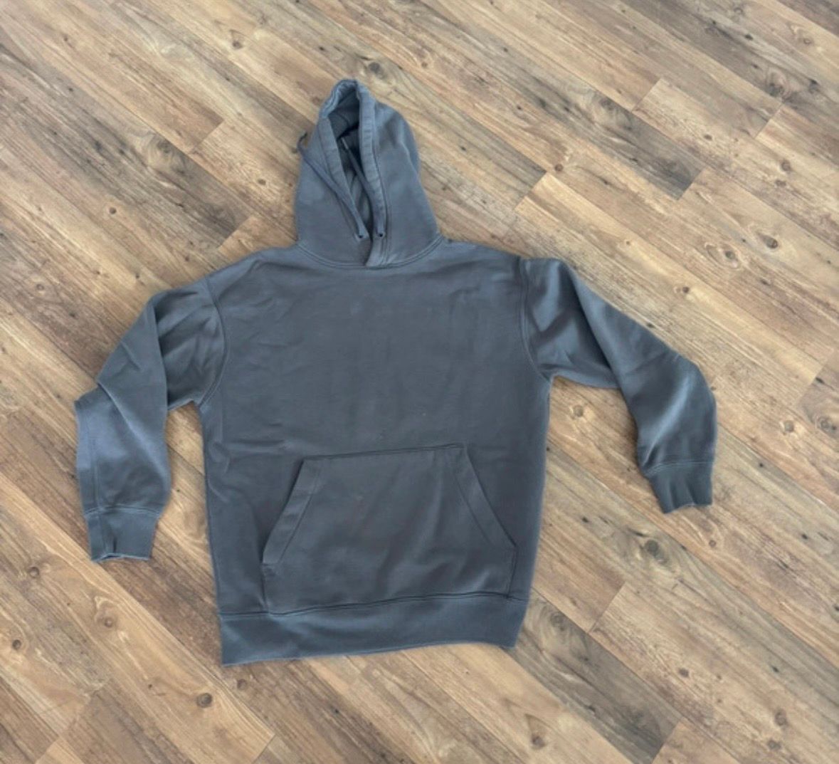 Pull & Bear  Pull & Besr Pullover  Size M