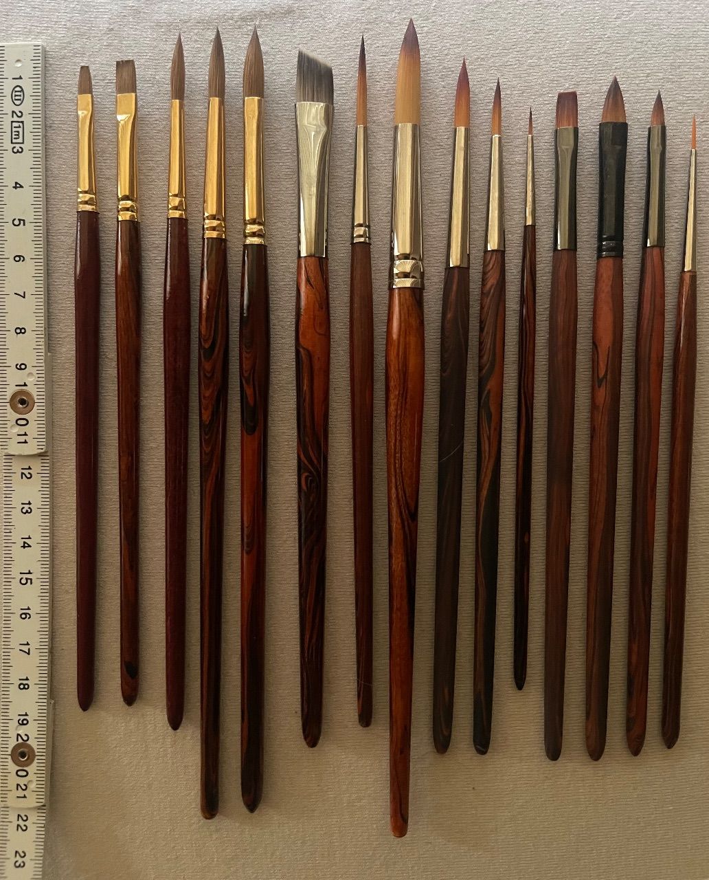 handmade 15-teiliges Künstlerpinsel-Set – Handmade in Germany