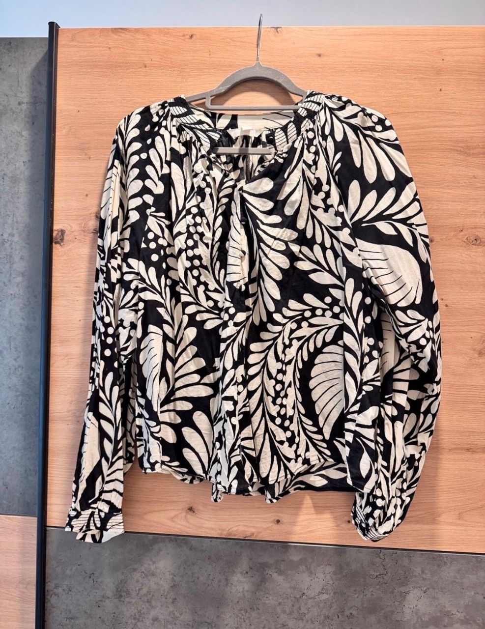 H&M Bluse im Floralem muster Size M