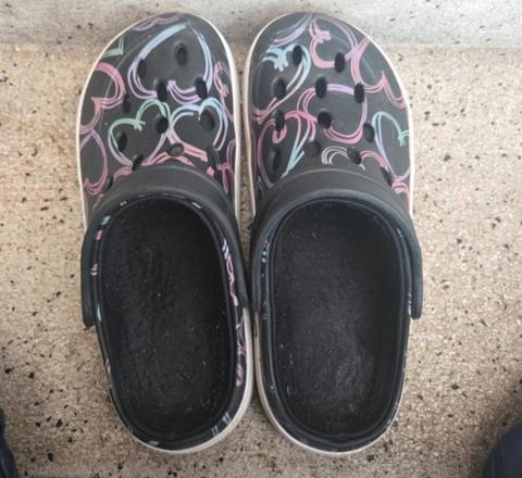 Crocs Hausschuhe Size 40
