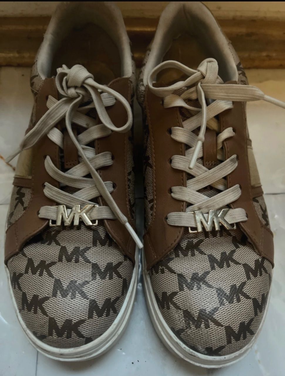 Michael Kors Michael Kors Sneaker Size 37