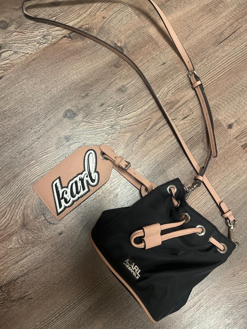 Kleine Karl Lagerfeld Umhängetasche