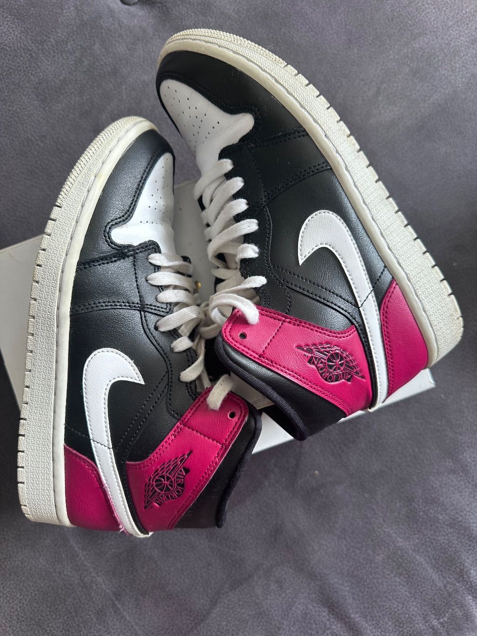 Nike Nike Air Jordan 1 Mid EU40.5 Noble Red / black / white Size 40