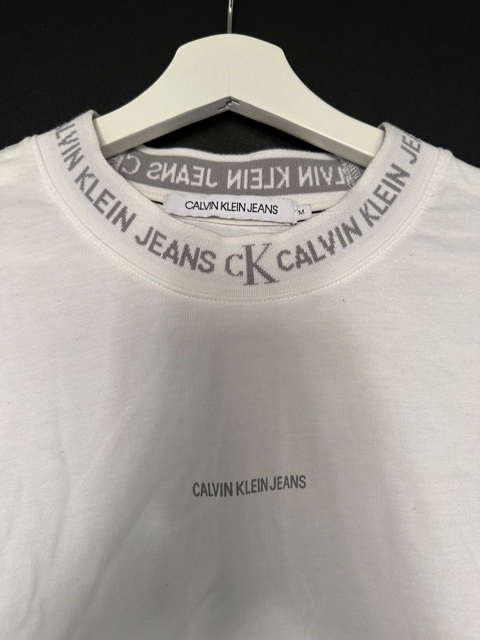 Calvin Klein Calvin Klein T-Shirt  Size M