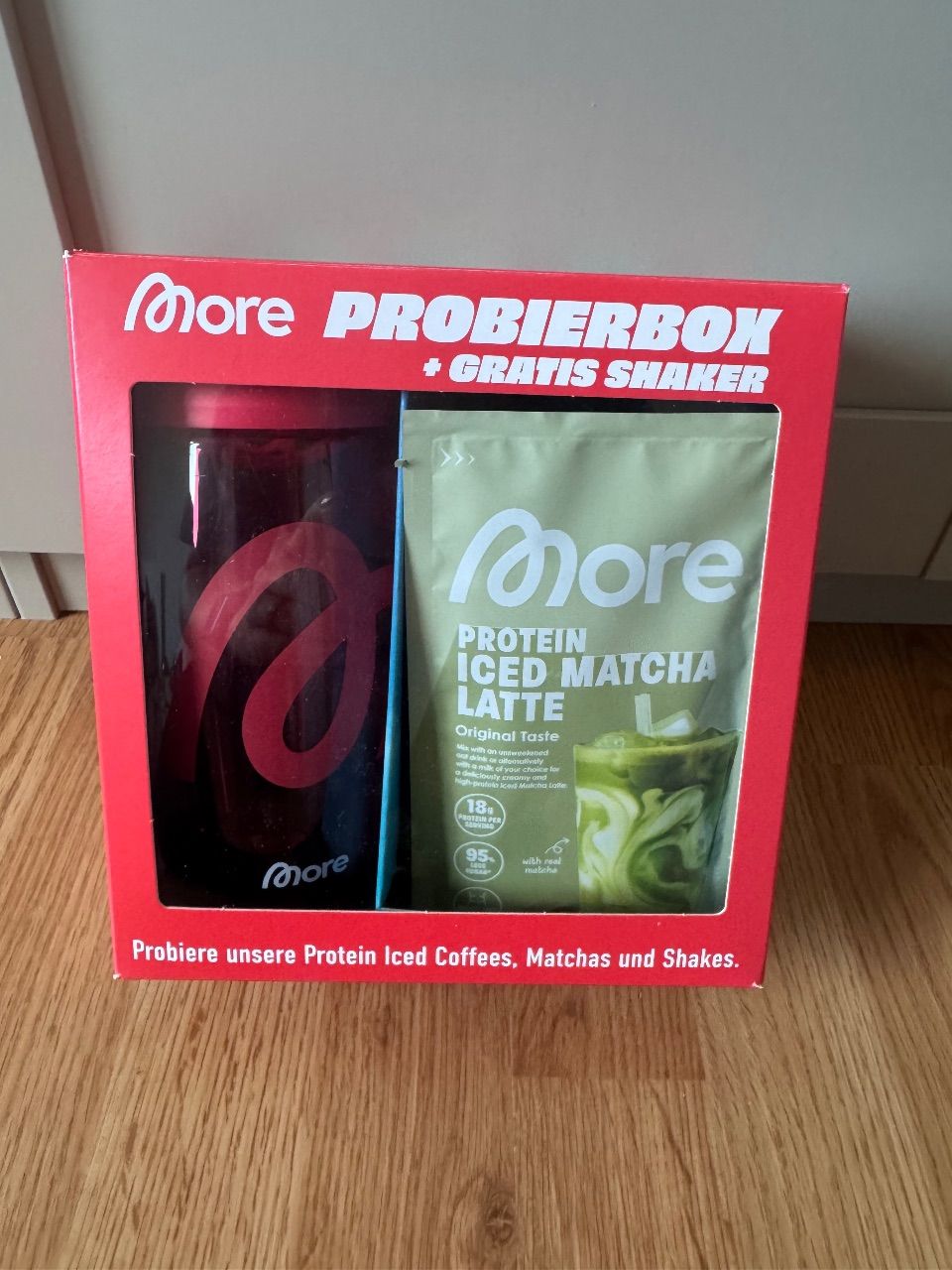More Nutrition More Probierbox Starterset Shaker Rot + 4 Proben - Neu