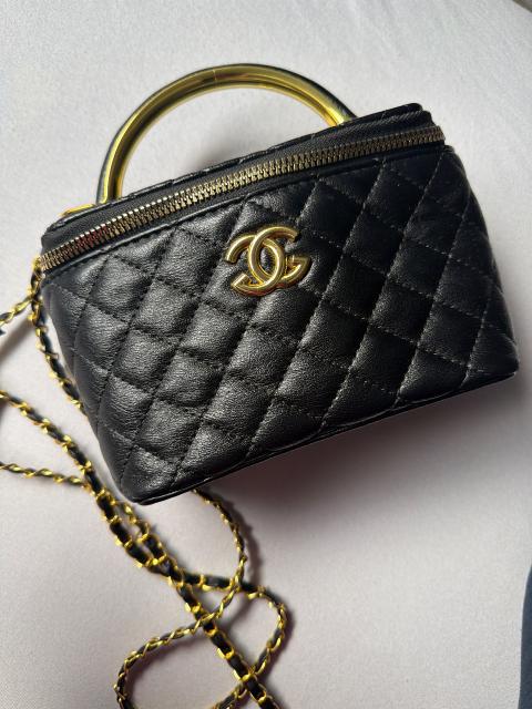 Handtasche