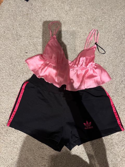 Primark oft getragen rosa pink satin Nachtmode Oberteil bh Size XS