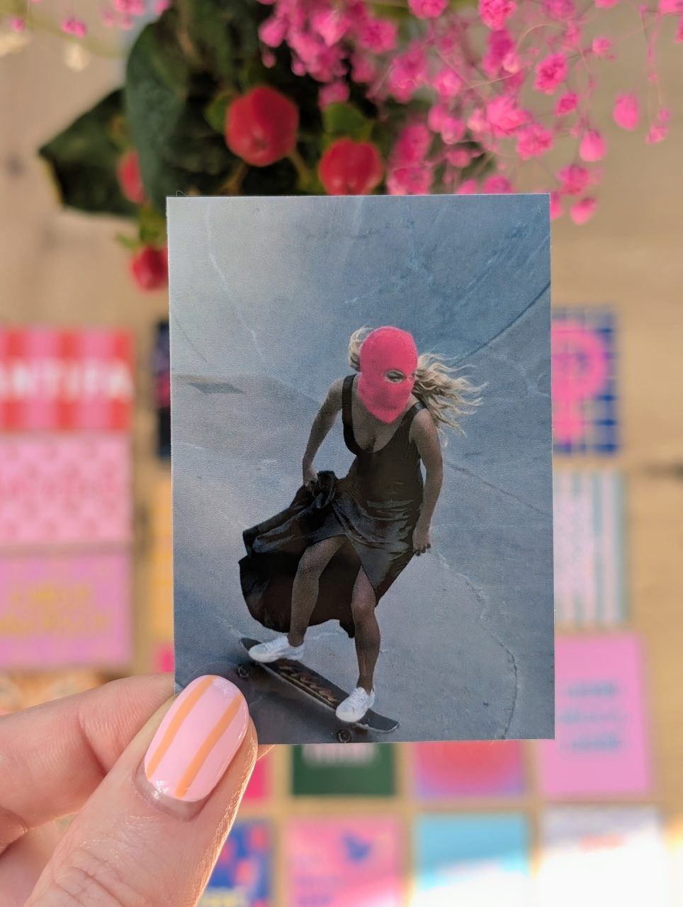 Selfmade  Handmade Kühlschrankmagnet Skaterin (5 x 7 cm)