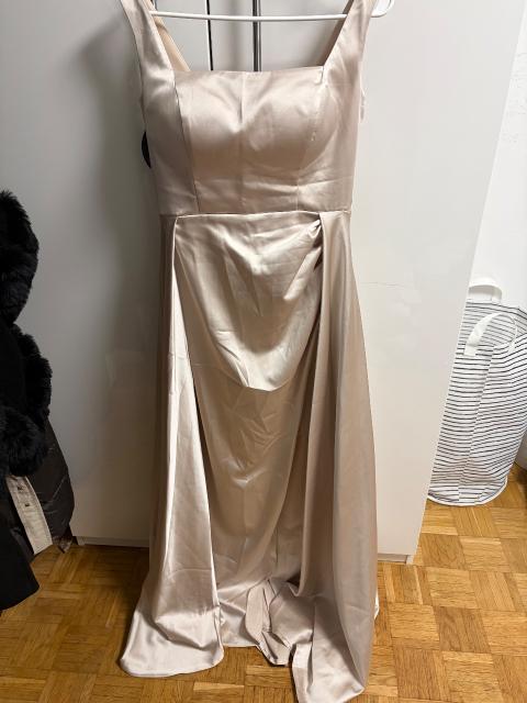 Ohne Marke Champagne Kleid in schönem satin Stoff Size M