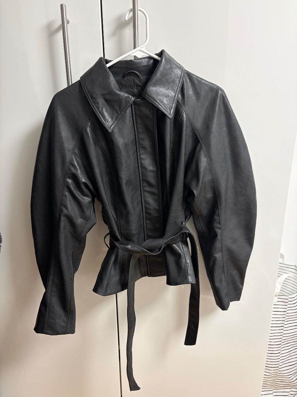 Zara Zara Leder Jacke in schwarz  Size S