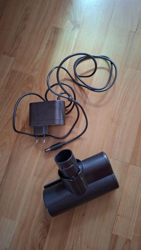 Dyson Dyson Elektrobürste inkl. Ladegerät - voll funktionsfähig