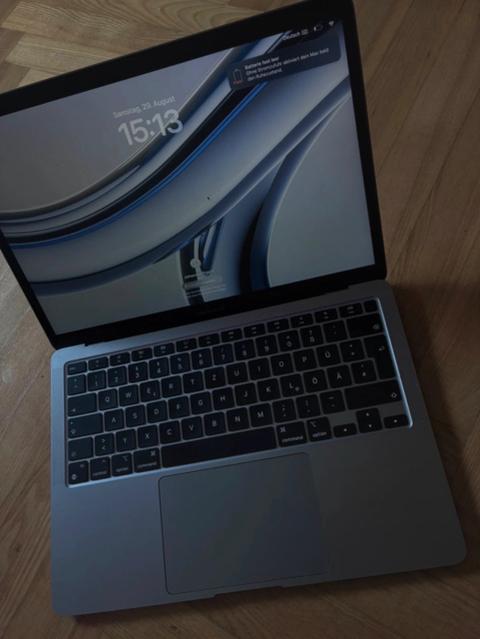 MacBook Air 2020 i3