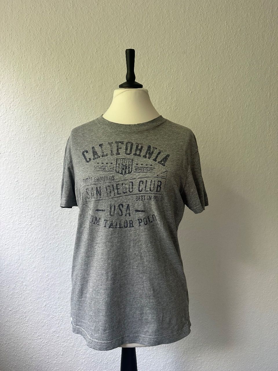 Tom tailor  Graues Tom Tailor Polo Team T-Shirt – California San Diego Club – Größe M Size M