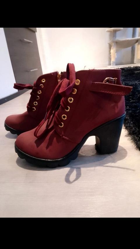 Rote Damen High Heels Size 39