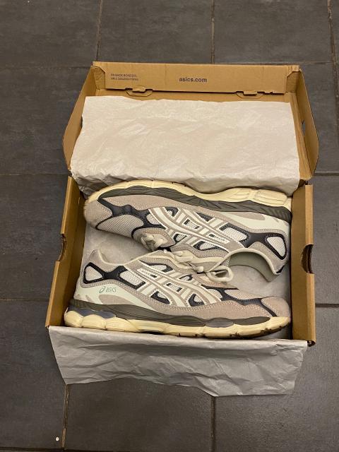 Asics Asics GEL-NYC Beige / Grey Size 43