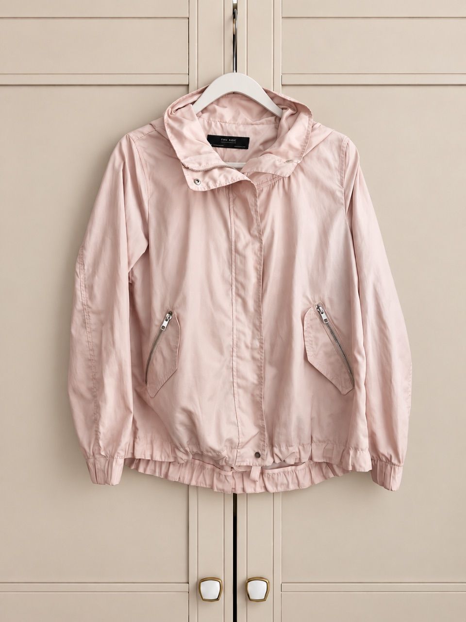 Zara Rosa Übergangsjacke, Windbreaker, Zara, Größe M, Outdoor, Wetter, Herbst, Kapuze Size M