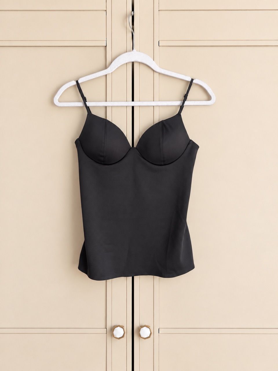 Stradivarius Schwarzes Top, vorgeformte Cups, Stradivarius, Größe M Size M