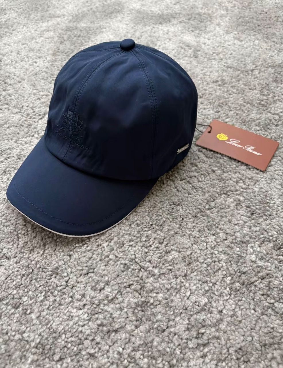Loro Piana  Loro Piana cap 