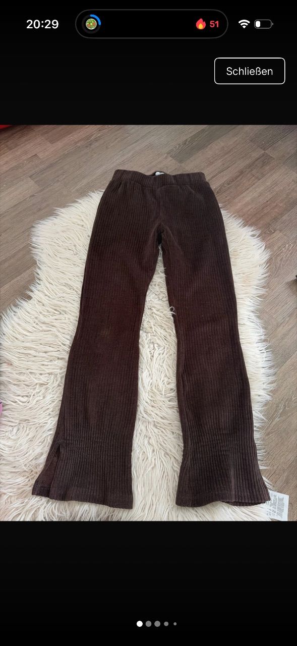 B. Nosy Leggins b. Nosy Size 140