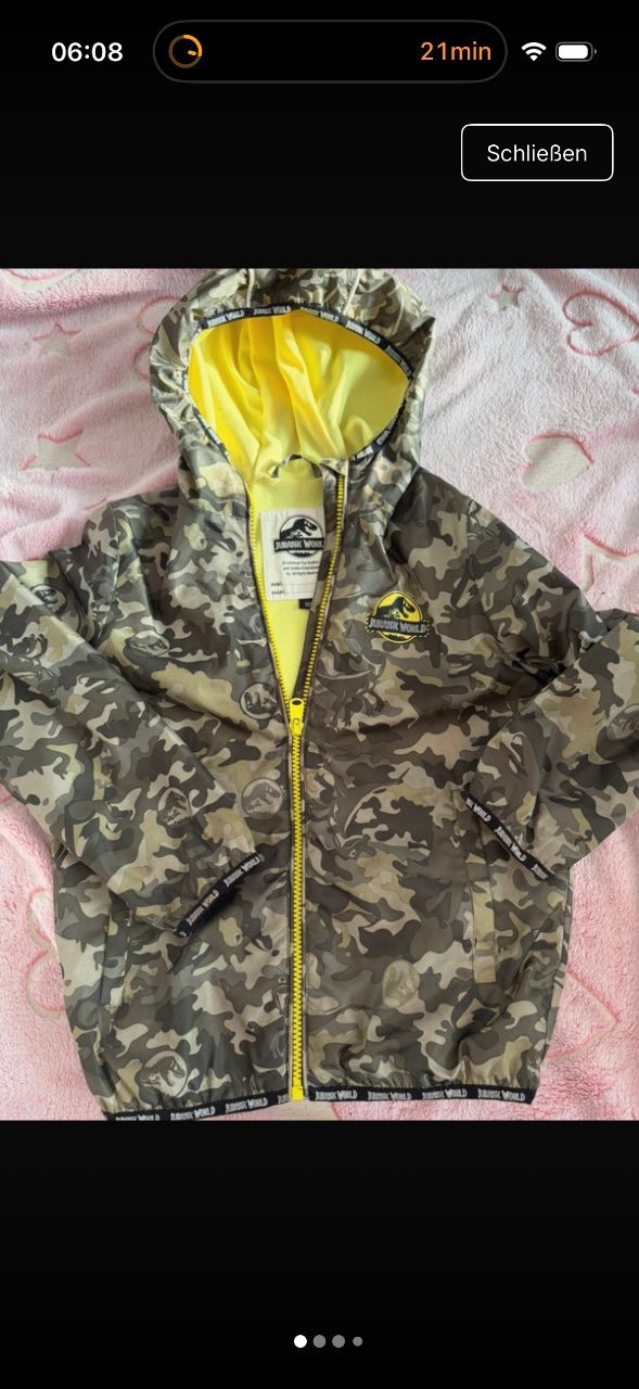 C&a  Jacke in grün  Size 128