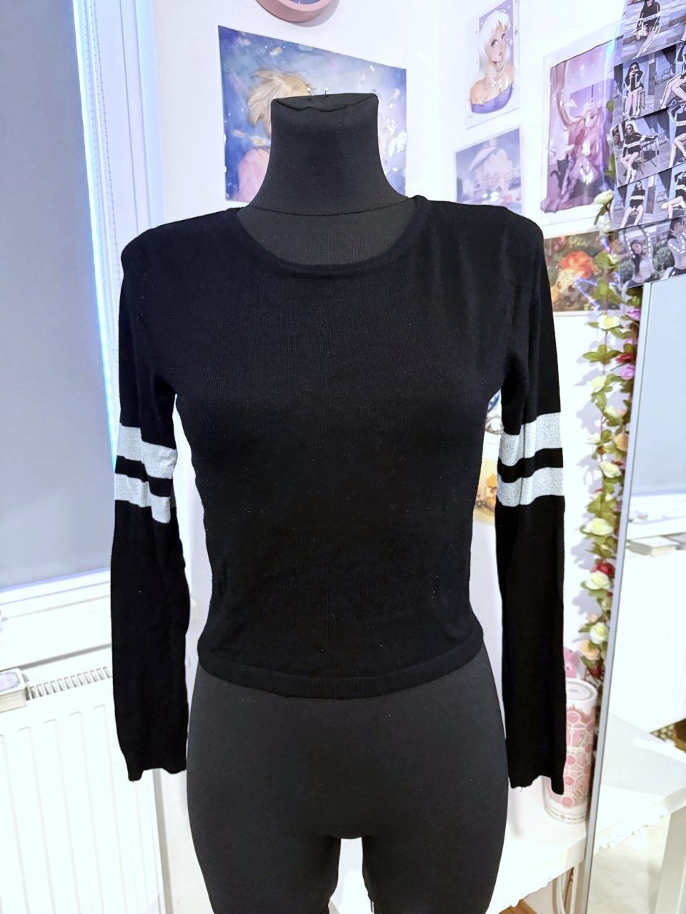 Forever21 Schwarzer Forever21 Pullover mit grauen Streifen in S Size S