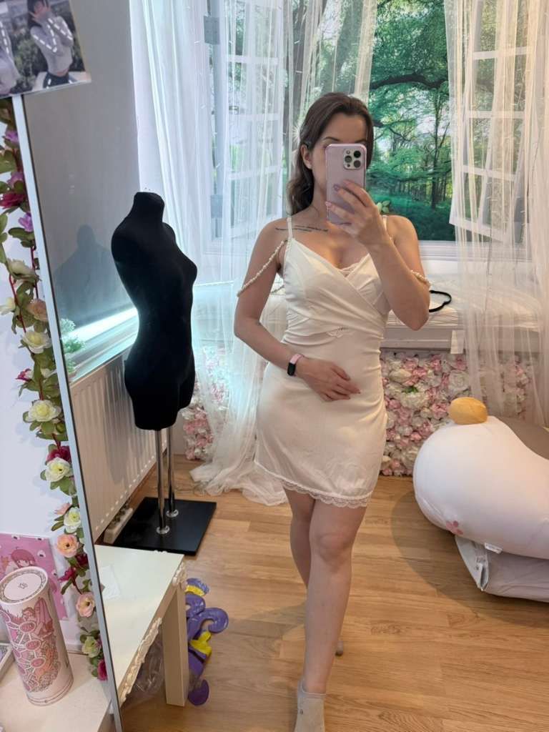 Ohne Marke Elegantes Satin-Kleid mit Spitze - weiß - Gr. S (36) Size S