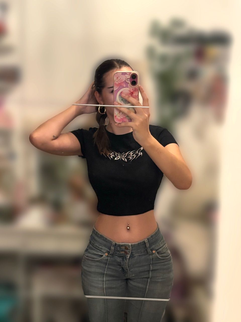 FB Sister Schwarzes Crop Top mit Print Size S