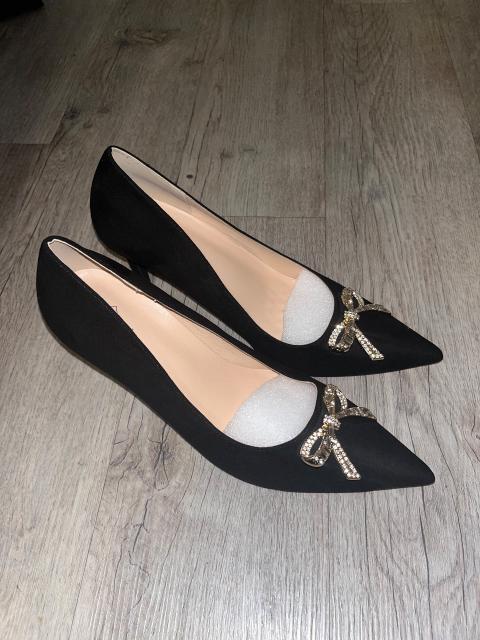 Ohne Marke Süße Schwarze Heels mit Strassschleife Size 42